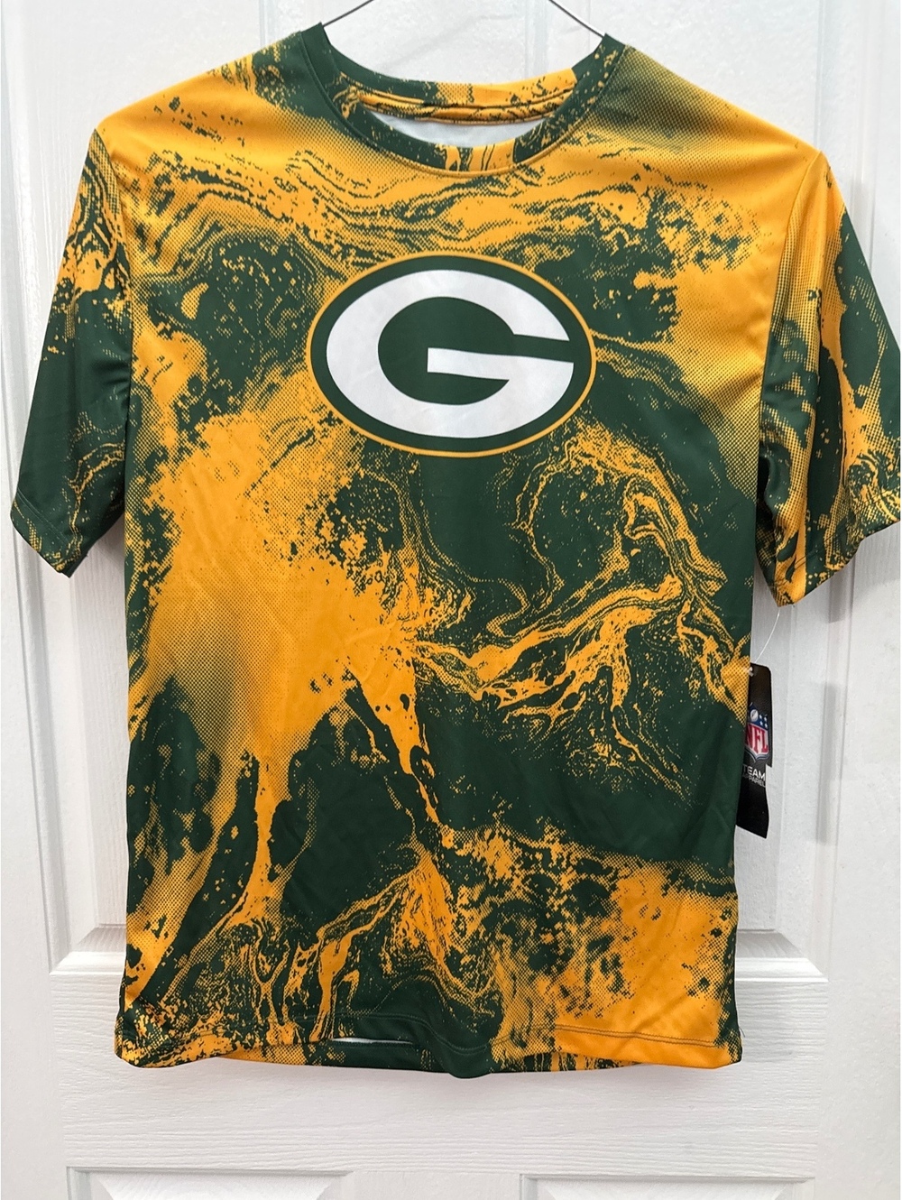 Green Bay Packers NFL Youth T-Shirt Size 14/16 Yellow and Green